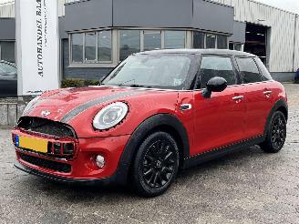 damaged commercial vehicles Mini Cooper 1.5 Cooper Chili Business 2015/7