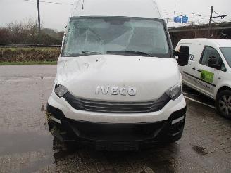 disassembly commercial vehicles Iveco Daily  2020/1