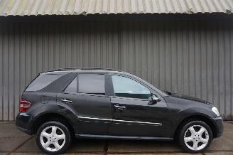 occasion passenger cars Mercedes ML 350 3.0 CDI 165kW Automaat 2006/11