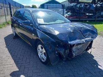 damaged commercial vehicles Opel Insignia Insignia Sports Tourer, Combi, 2017 1.6 CDTI 16V 110 2018/3