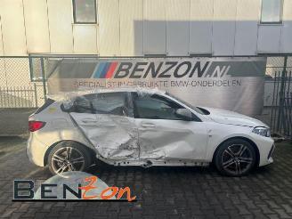 damaged commercial vehicles BMW M1 M135 (F40), Hatchback, 2019 M135i xDrive 2.0 TwinPower 16V 2022/4