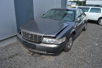 damaged commercial vehicles Cadillac STS 4.6 AUTOMAAT LEER LEER 1999/10
