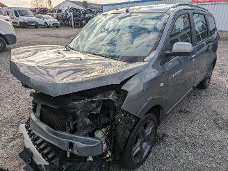 damaged commercial vehicles Dacia Lodgy 1.5 DCI 2017/7