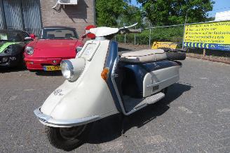 damaged scooters Heinkel  103A-2 KLASSIEKE MOTORFIETS MET ACTIEF NL KENTEKEN 1965/5