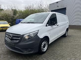 damaged trailers Mercedes Vito 116 CDI Extra Lang,N airco, navigatie, pdc, automaat enz 2021/12