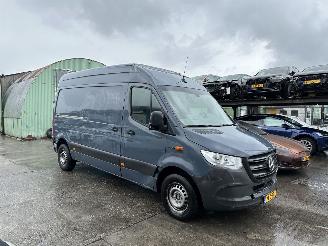 damaged scooters Mercedes eSprinter 55 KWH L2H2 Clima NAP 2021/7