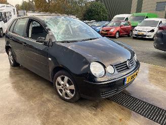 damaged motor cycles Volkswagen Polo 1.4 16V 5drs 2003/12