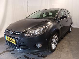 occasion commercial vehicles Ford Focus Focus 3 Wagon Combi 1.0 Ti-VCT EcoBoost 12V 125 (M1DA(Euro 5)) [92kW] =
 (02-2012/05-2018) 2012/10