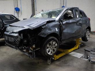 Salvage car Hyundai I-20 i20 (GBB) Hatchback 1.2i 16V (G4LA) [62kW]  (11-2014/08-2020) 2016/8