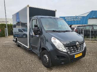damaged scooters Renault Master RT 3T5  2.3 dCi 125 kw automaat euroE6 360\\\\ 2020/4
