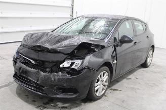occasion passenger cars Opel Astra  2020/7